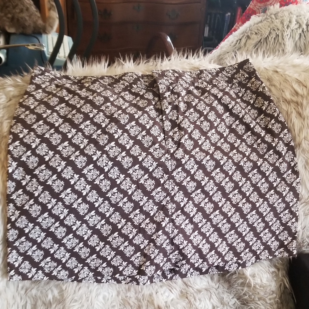 Womans stretchy skort.Size 14